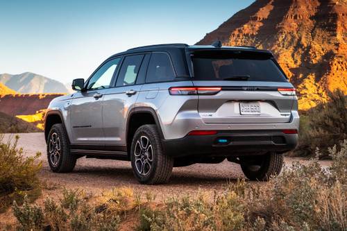 Jeep Grand Cherokee 4xe Trailhawk 4dr SUV Exterior Shown