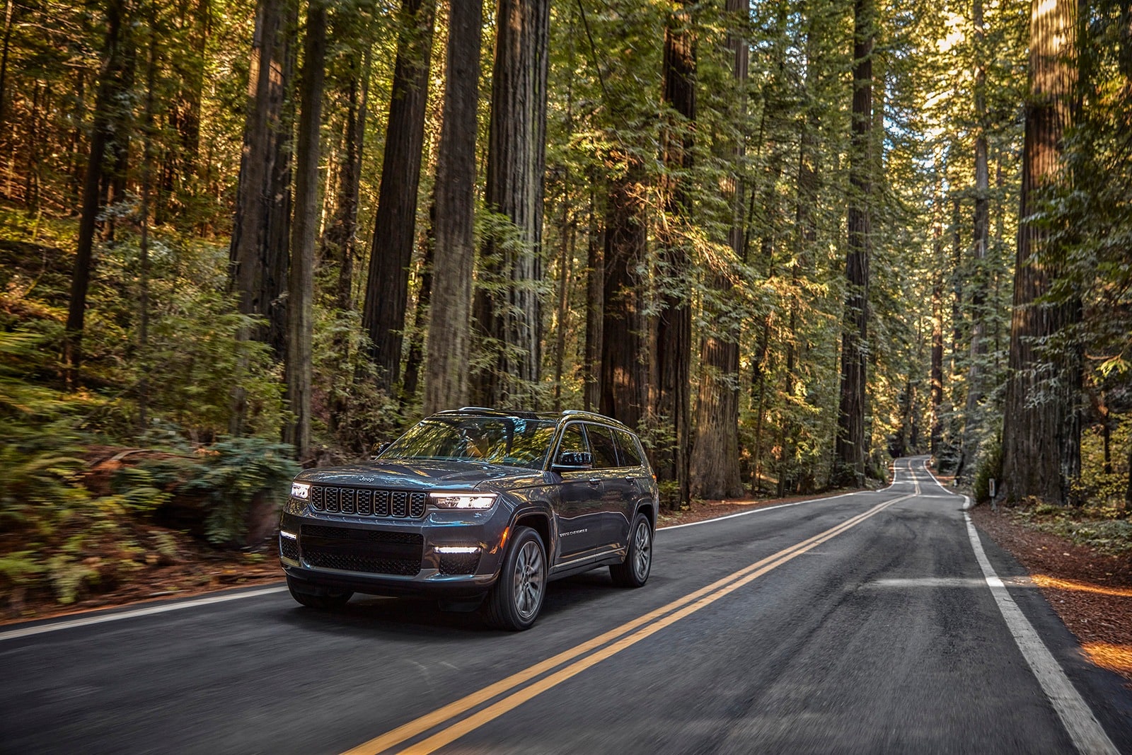 The All-New 2021 Jeep Grand Cherokee L Packs a Third Row and a Luxury Vibe