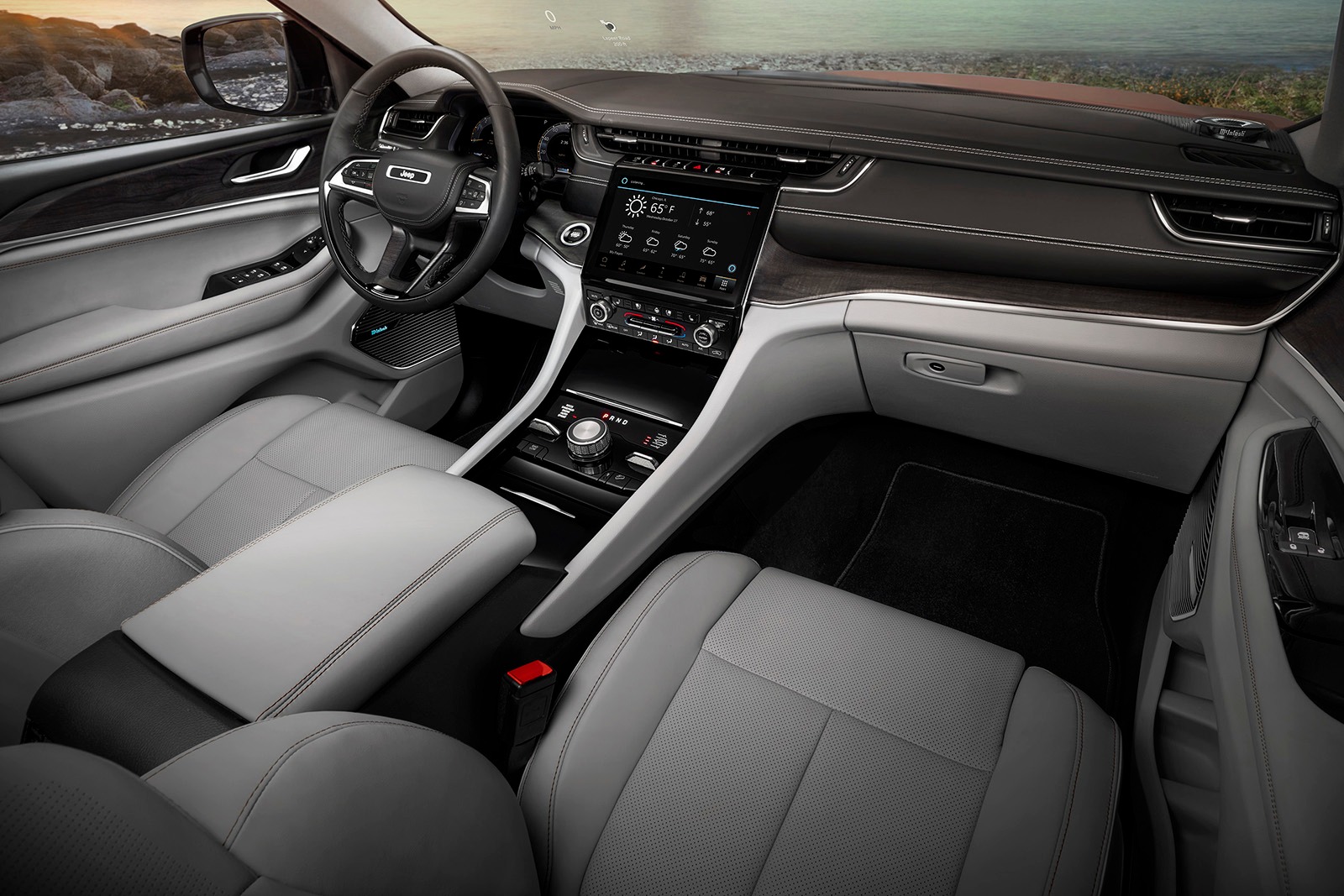 Finally 2021 Jeep Grand Cherokee L Is New And Packs A Third Row Edmunds