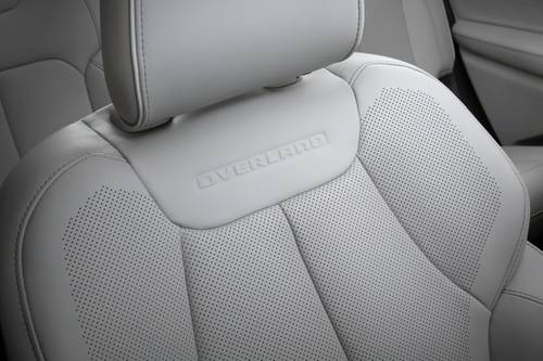 Jeep Grand Cherokee L Overland 4dr SUV Interior Detail