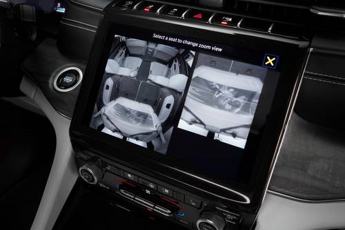 2025 Jeep Grand Cherokee L Overland 4dr SUV Center Console