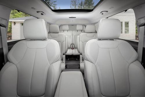 2025 Jeep Grand Cherokee L Overland 4dr SUV Interior Detail