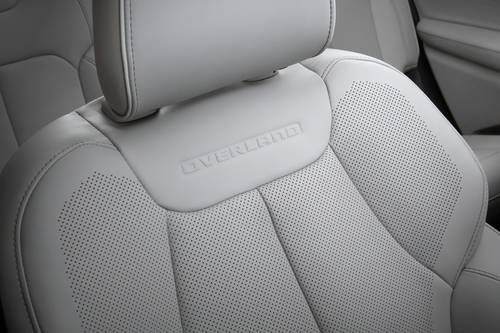 2025 Jeep Grand Cherokee L Overland 4dr SUV Interior Detail