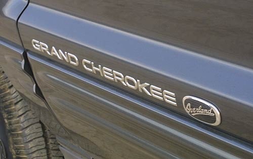 2002 Jeep Grand Cherokee Overland 4WD 4dr SUV Shown