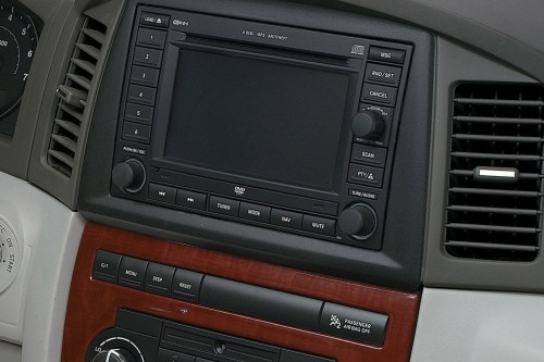 2007 Jeep Grand Cherokee Limited 4dr SUV Center Console