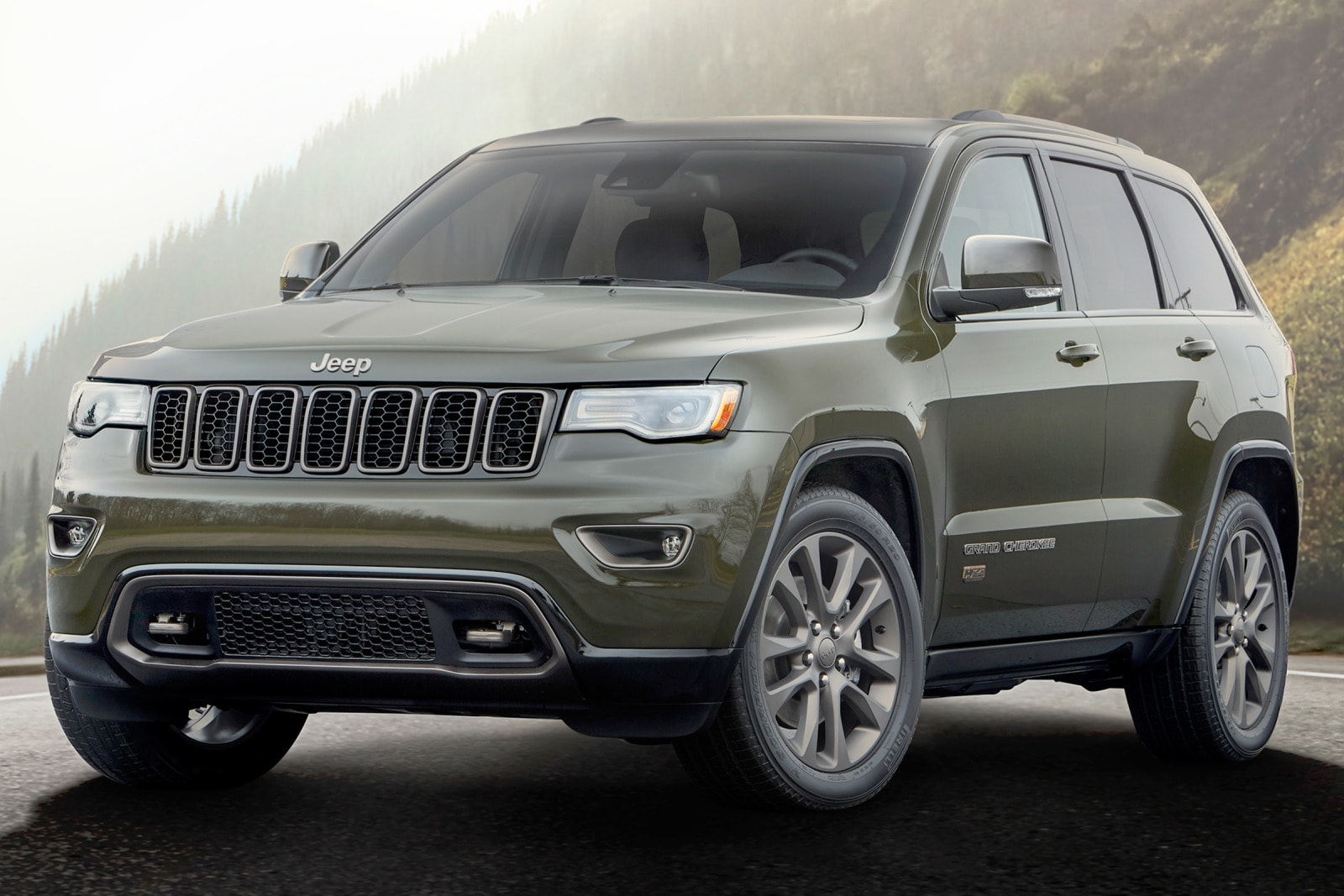 2017 'Rhino Grey' Jeep Grand Cherokee Laredo 4x4 