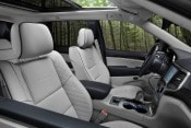 2017 Jeep Grand Cherokee Summit 4dr SUV Interior