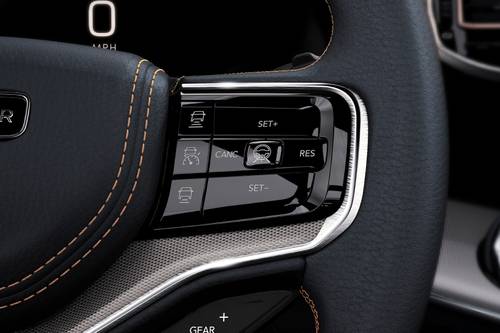 Jeep Grand Wagoneer L Series III 4dr SUV Aux Controls