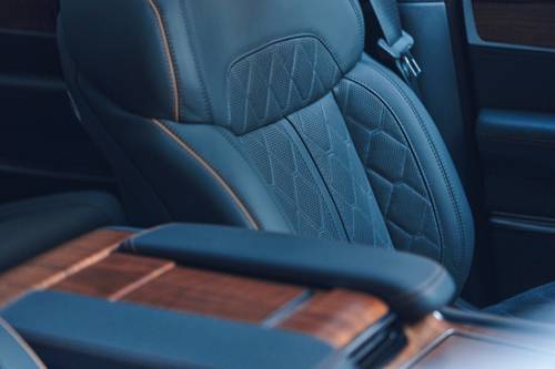 Jeep Grand Wagoneer L Series III 4dr SUV Interior Detail