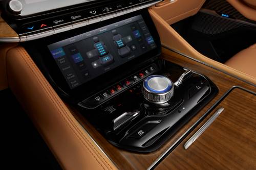Jeep Grand Wagoneer L Series III 4dr SUV Interior Detail