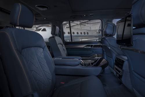 2025 Jeep Grand Wagoneer L Series III 2025 jeep grand wagoneer l series iii