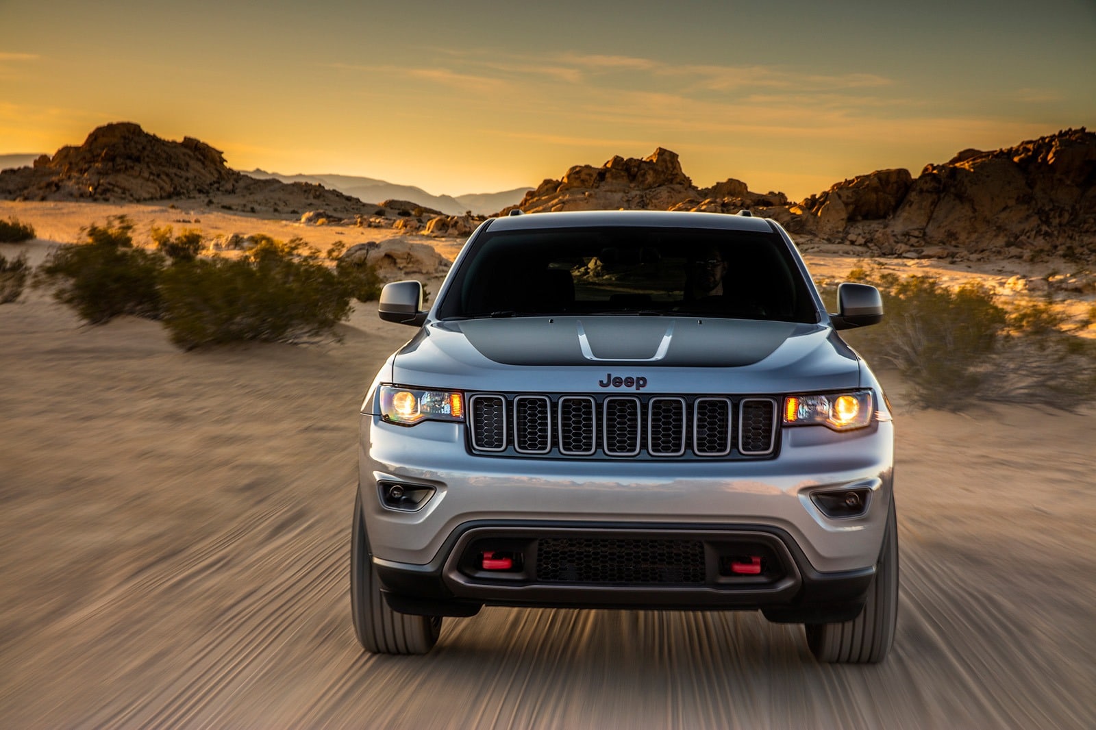 2017 Jeep Grand Cherokee Trailhawk Debuts at 2016 New York Auto Show