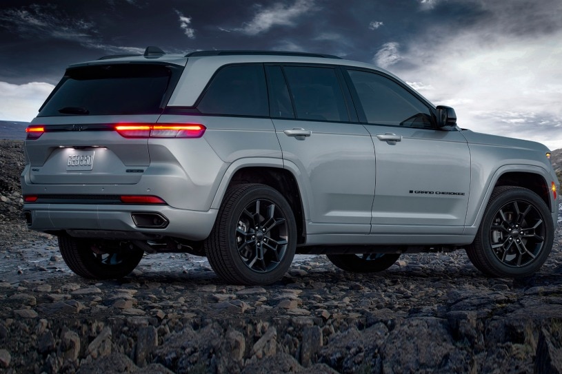 Jeep Celebrates 30 Years of the Grand Cherokee With a Special
