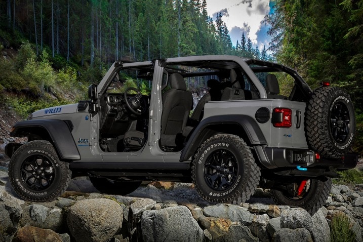 Jeep Bolsters Wrangler Lineup With 2023 Willys 4xe Model | Edmunds