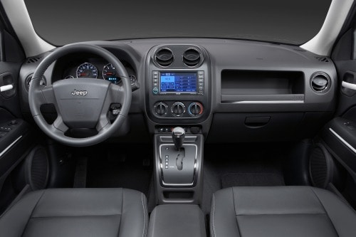 2010 Jeep Patriot Limited 4dr SUV Dashboard