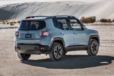 Used 2017 Jeep Renegade Alude Suv Review Ratings Edmunds 2017 Jeep Renegade Trailhawk 4dr Suv Exterior