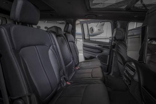 Jeep Wagoneer L Series II Carbide 4dr SUV Interior