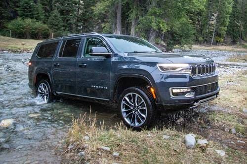 2025 Jeep Wagoneer L Series III 4dr SUV Lifestyle Exterior