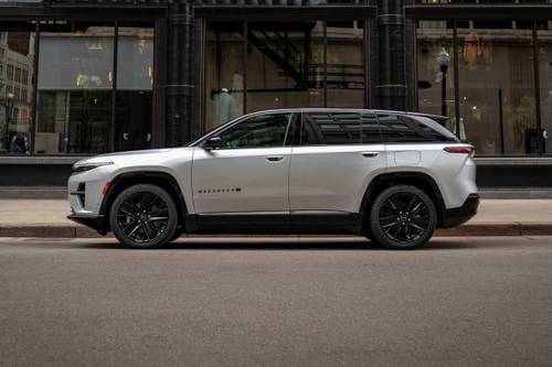 2024 Jeep Wagoneer S Launch Edition 4dr SUV Profile