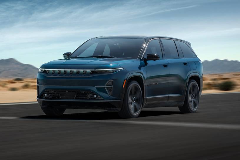 2025 Jeep Wagoneer S Launch Edition 4dr SUV Exterior