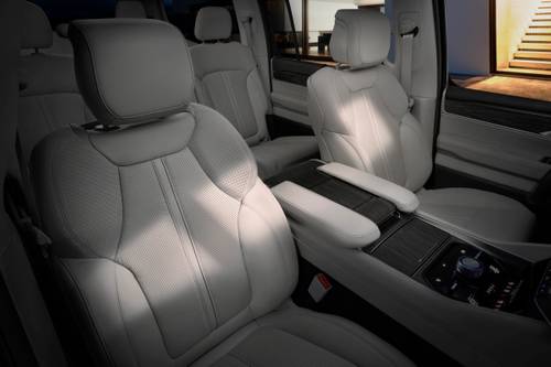 Jeep Wagoneer Series II 4dr SUV Interior Detail