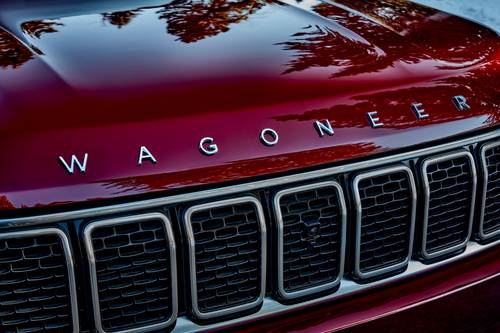 2025 Jeep Wagoneer Series II 4dr SUV Front Badge