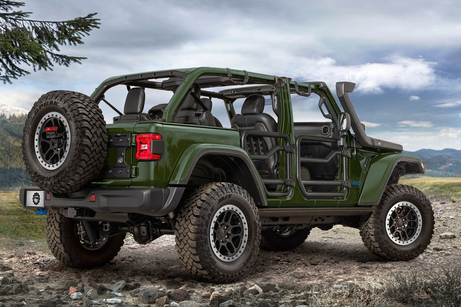 2021 Jeep Wrangler 4xe Plug-In Hybrid Gets Optional Lift Kit and More