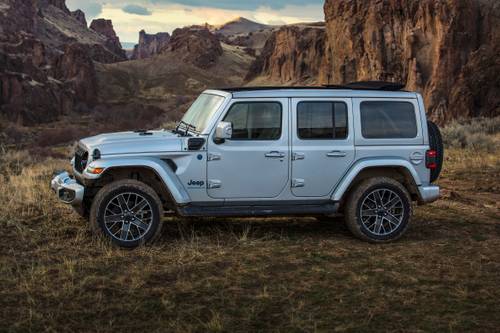 2024 Jeep Wrangler 4xe High Altitude Convertible SUV Profile Shown