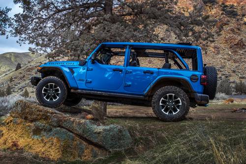 2025 Jeep Wrangler 4xe Rubicon X Convertible SUV Profile