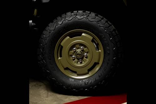 2025 Jeep Wrangler 4xe Willys '41 Convertible SUV Wheel