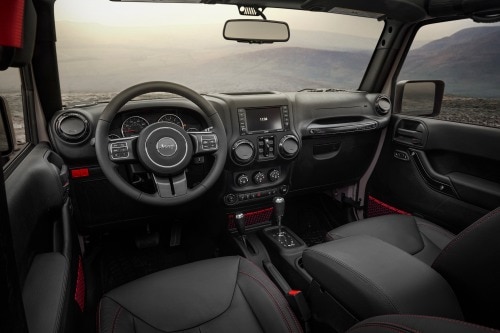 2018 Jeep Wrangler JK Unlimited Rubicon Recon Convertible SUV Dashboard