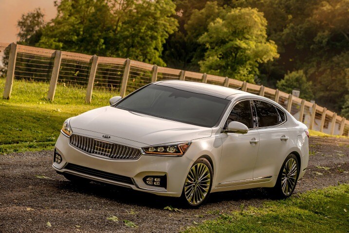 Best Year End New Car Deals For 2017 Edmunds Edmunds Research Has Shown That December Is One Of The Best Times To A Car This Month Historically Highest S Off Manufacturer