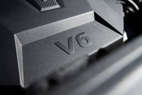 2026 Kia Carnival SX Prestige Passenger Minivan 3.5L V6 Engine Shown.