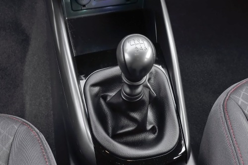 2013 Kia Forte SX 4dr Hatchback Shifter