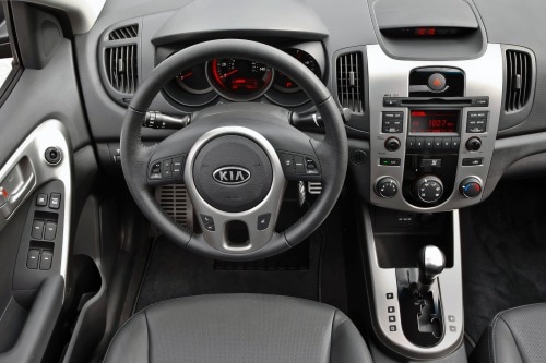 2013 Kia Forte SX Sedan Dashboard