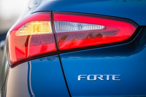 2014 Kia Forte EX Sedan Rear Badge Shown