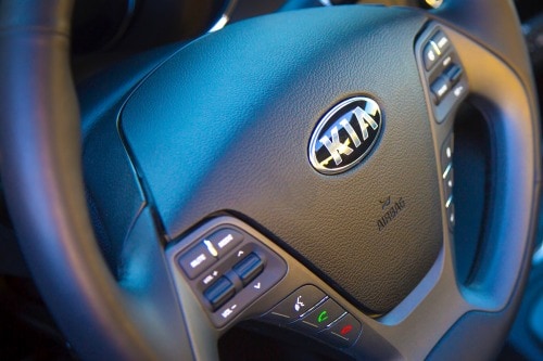 2015 Kia Forte EX Sedan Steering Wheel Detail Shown