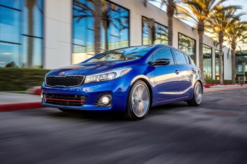 2018 Kia Forte SX 4dr Hatchback Exterior Shown