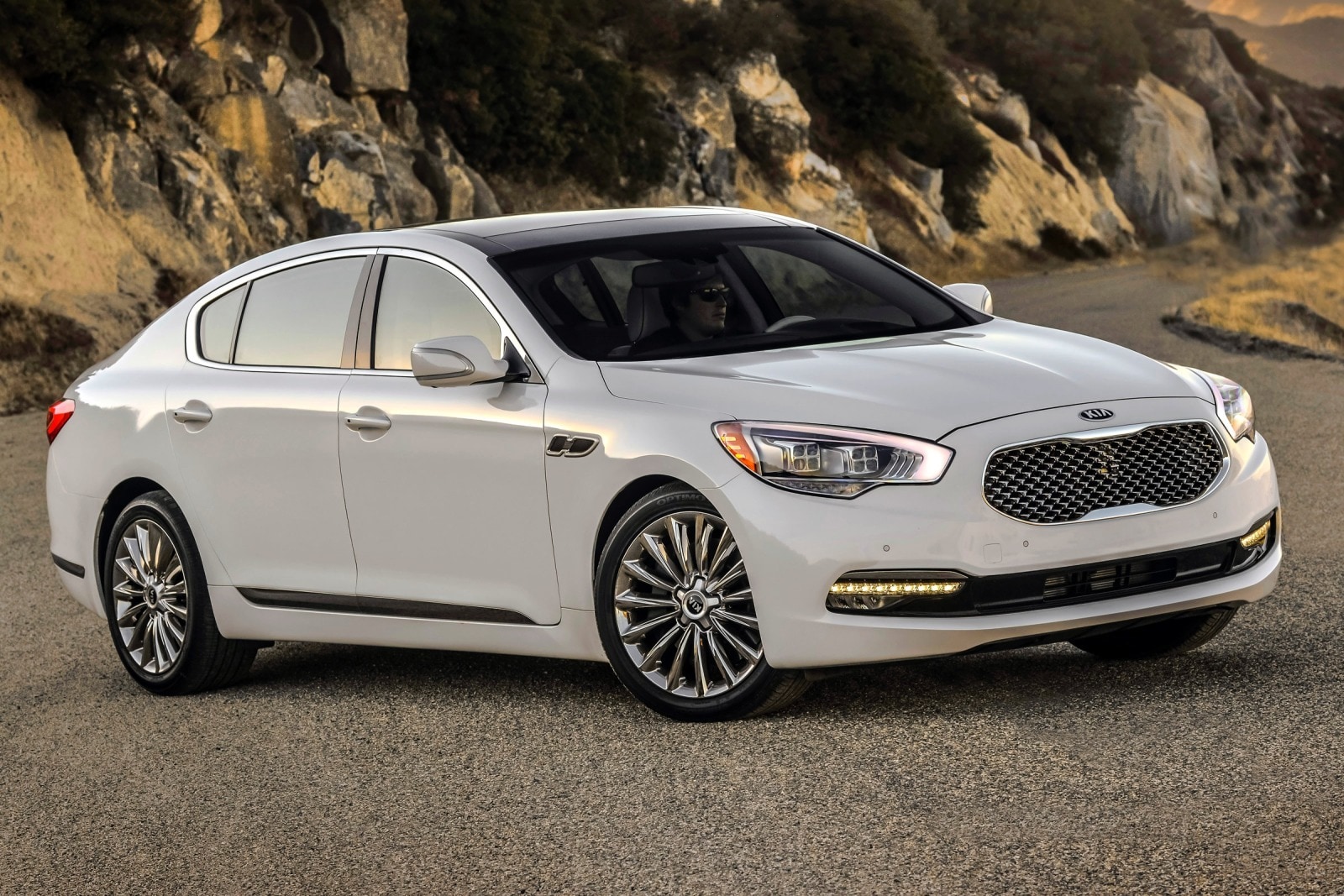 12 Most Leased Cars For Under 50 000 Edmunds