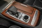 Kia K900 Luxury Sedan Shifter