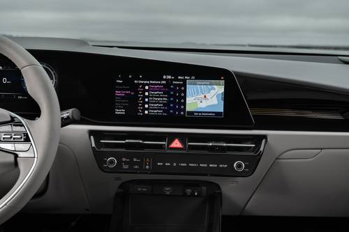 2025 Kia Niro EV Wave 4dr SUV Center Console