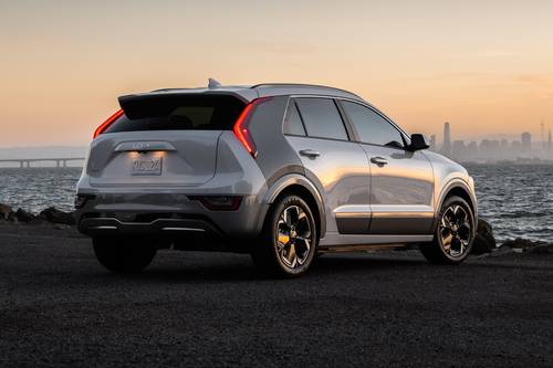 2025 Kia Niro EV Wave 4dr SUV Exterior Shown
