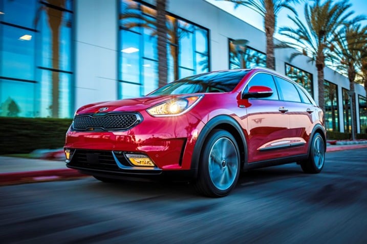 2017 Kia Niro Hybrid Suv To Deliver Up 50 Mpg Edmunds Chicago The 2017 Kia Niro Is An All New Hybrid Suv That Aims To Deliver Up 50 Mpg In Combined Driving It Made Its World Debut Today At 2016