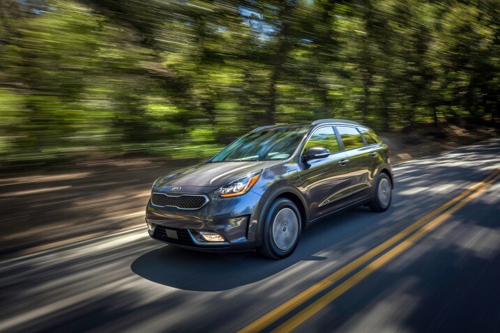 2018 Kia Niro Plug In Hybrid First Drive Edmunds