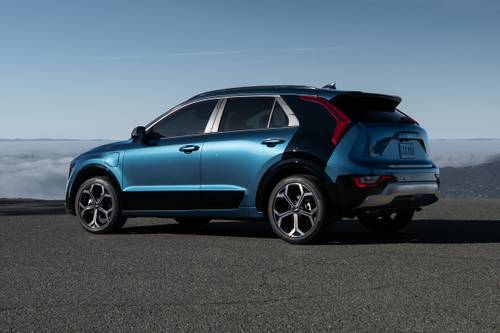 Kia Niro Plug-In Hybrid SX Touring 4dr SUV Exterior Shown