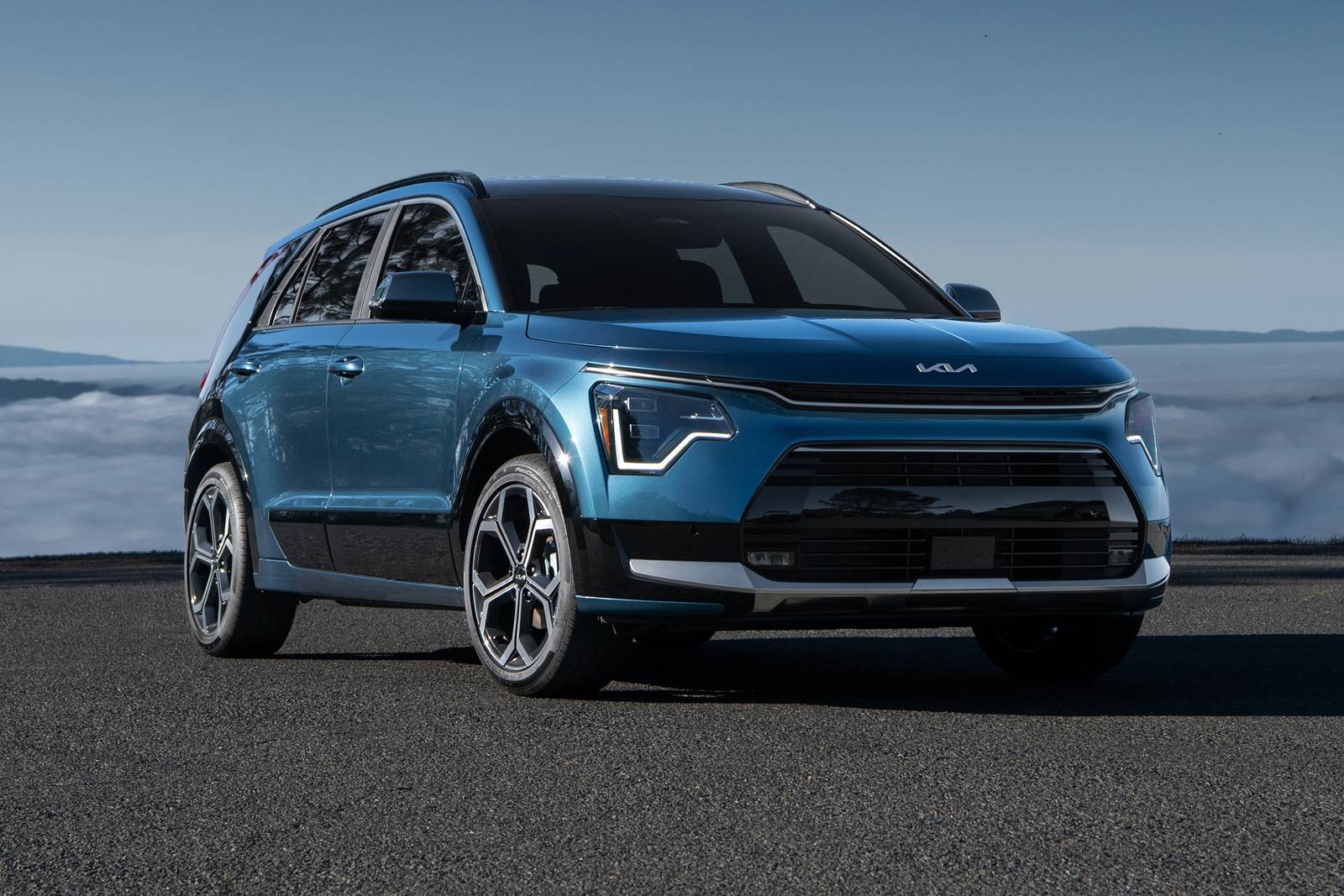 2025 Kia Niro Plug-In Hybrid Prices, Reviews, and Pictures Edmunds