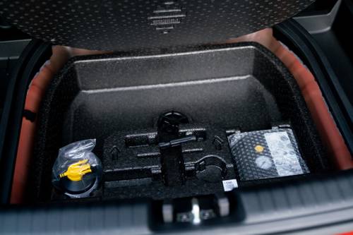 Kia Niro Touring 4dr SUV Interior Detail