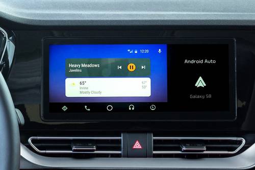 2022 Kia Niro Touring SE 4dr SUV Center Console