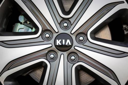 Kia Optima Plug-In Hybrid EX Sedan Wheel