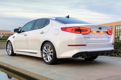 Used 2017 Kia Optima Sxl Turbo Sedan Features Specs Edmunds 2017 Kia Optima Sxl Turbo Sedan Exterior Shown